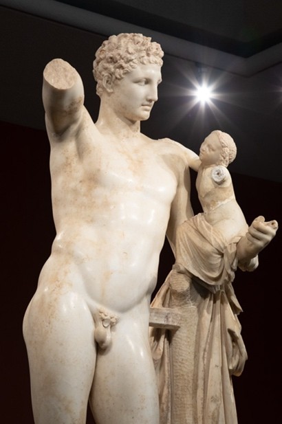 Hermes ve Dionysos