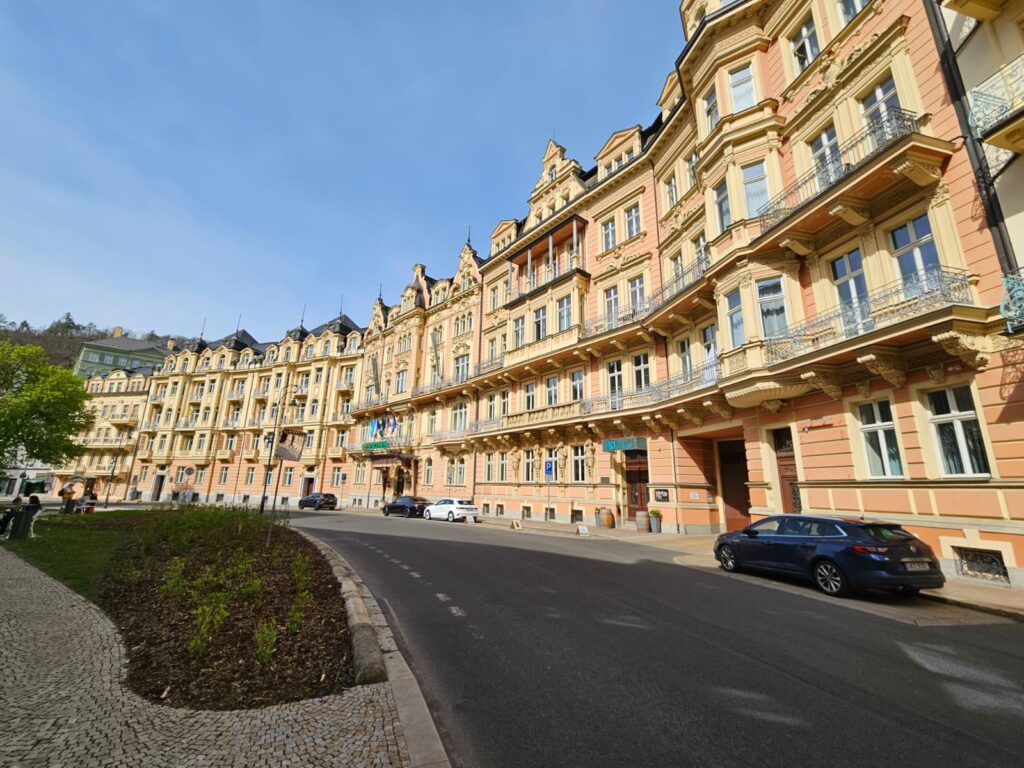Atatürk'ün Karlovy Vary'de konakladığı otel. Carlsbad Plaza.