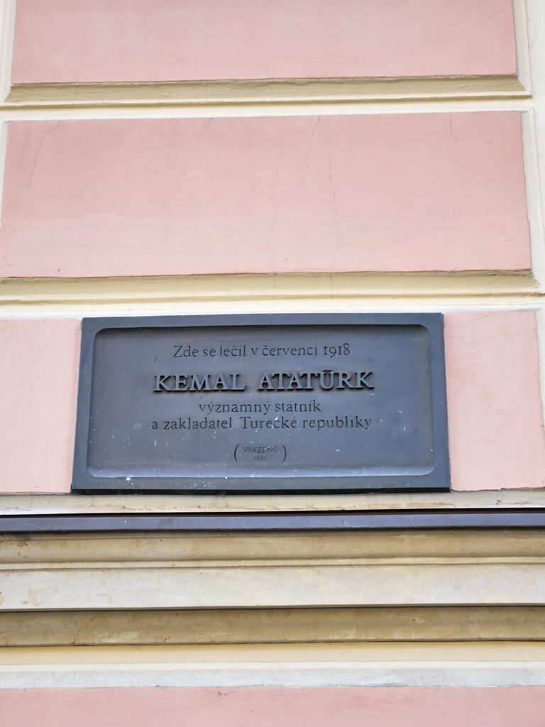Mustafa Kemal Atatürk'ün kaldığı otel, Karlovy Vary.