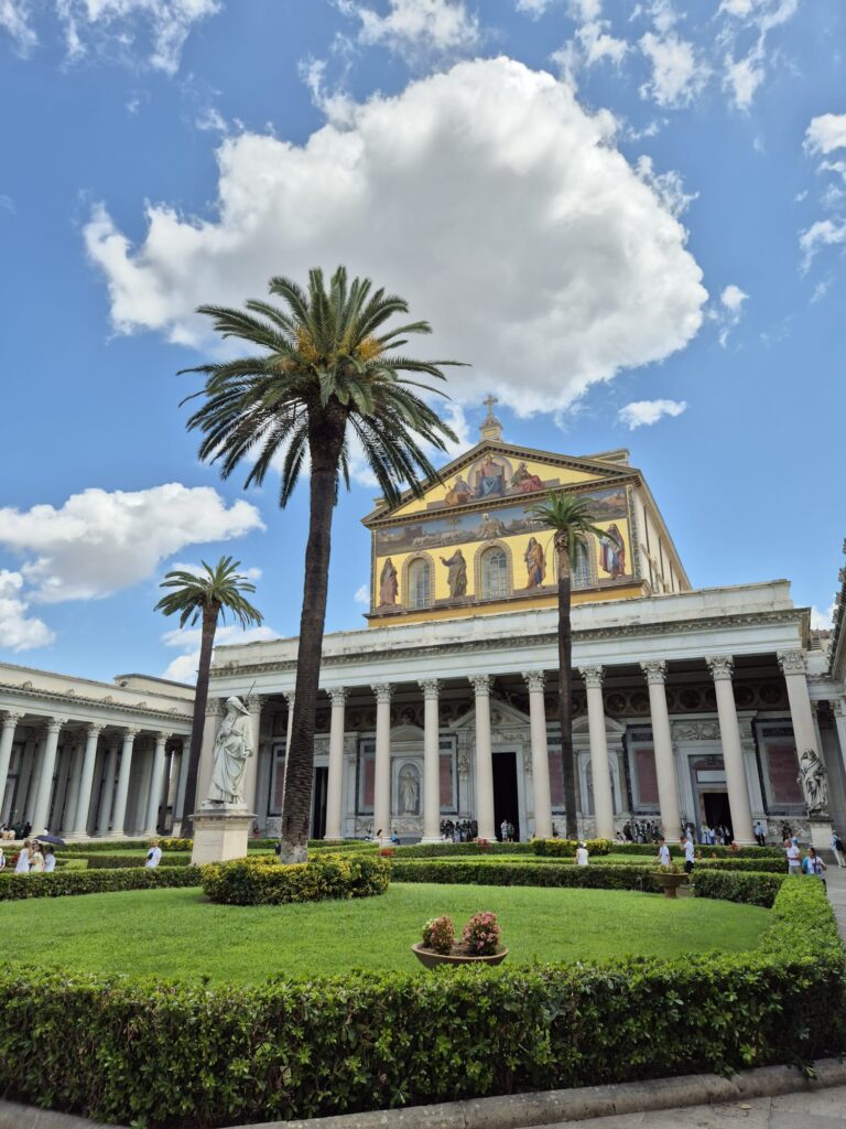 Aziz Pavlus Bazilikası, Roma