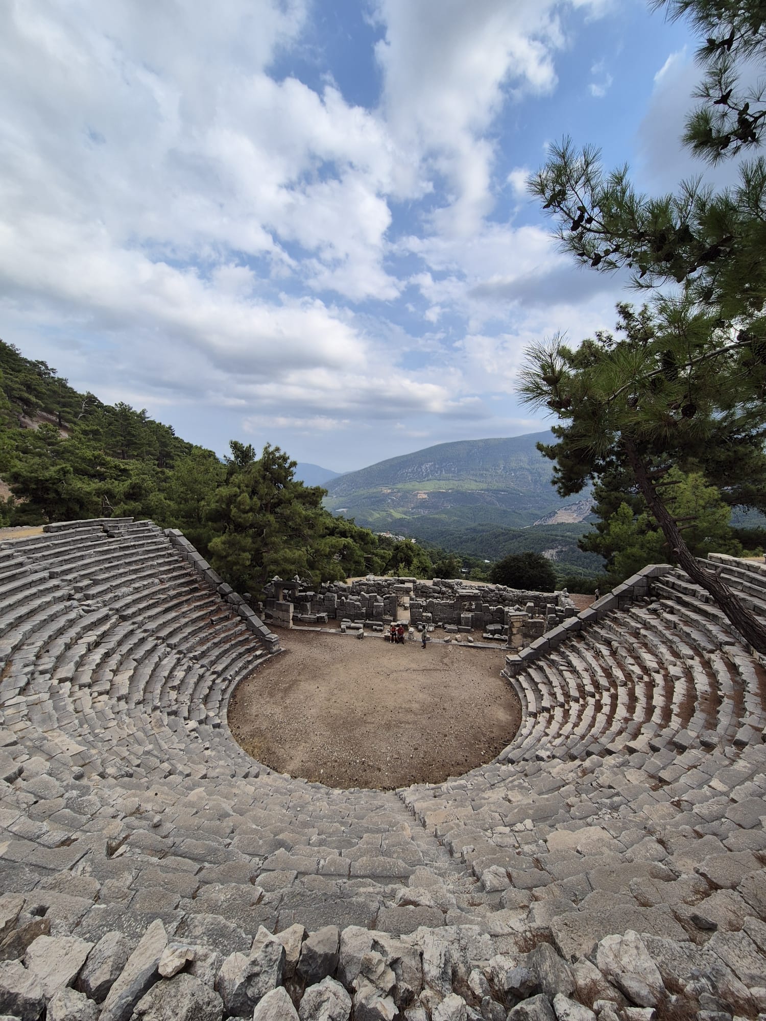Arykanda antik kenti tiyatrosu, Antalya.